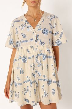 Elias Mini Dress - Beige Blue - Petal & Pup USA One Piece Dress Knee Length, Knee Length Dresses Casual, Beautiful Dress Designs, Cotton Dress Summer, Dress Hairstyles, Usa Dresses, Clothing Details, Beige Dresses, Comfy Dresses