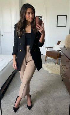 SAV=FL to keep updated #fashion #womenstyle #elegantoutfits #seasonaloutfits V.1.S.!.T to see more content about cosplay for 2023, in my bio. Enjoy! Fashion Elegant Outfits, Tips For Interview, Interview Attire, Lawyer Outfit, Elegant Outfits, Work Clothing