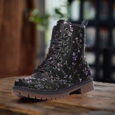 About this item 𝐏𝐑𝐎𝐃𝐔𝐂𝐓 𝐈𝐍𝐅𝐎 * Crafted from premium quality waterproof vegan leather, durable, water-resistant. * These boots stand at approximately 6" from the arch to the top. Additionally, the platform measures around 0.75". * With a tough synthetic sole to make it both comfortable and environmentally friendly. 𝐇𝐄𝐋𝐏𝐅𝐔𝐋 𝐇𝐈𝐍𝐓𝐒 𝐅𝐎𝐑 𝐏𝐔𝐑𝐂𝐇𝐀𝐒𝐈𝐍𝐆 𝐓𝐇𝐄𝐒𝐄 𝐁𝐎𝐎𝐓𝐒 𝐓𝐇𝐄𝐒𝐄 𝐁𝐎𝐎𝐓𝐒 𝐀𝐑𝐄 𝐔.𝐒. 𝐒𝐈𝐙𝐈𝐍𝐆 It's true to size, please always double-check th Fall Floral Print Boots With Round Toe, Spring Outdoor Ankle Martin Boots, Winter Floral Print Boots, Spring High Ankle Martin Boots For Outdoor, Leather Boots With Floral Print And Round Toe, Spring Outdoor Platform Boots With Round Toe, Casual Winter Boots With Floral Print, Spring Waterproof Ankle Boots, Spring Outdoor Ankle Combat Boots