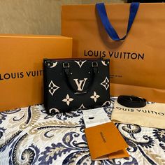 Used 3-4 Times. Comes With Box, Dust Bag, Receipt And Shopping Bag. Flawless. Purchased 3/2022. Selling Because My Best Friend Has The Exact Bag And I Don’t Like Twinning! My Best Friend, Black Cream, Womens Tote Bags, Louis Vuitton Bag, Best Friend, Twins, Dust Bag, I Am Awesome, Best Friends