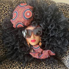 This A Beautiful Diva Wreath That Will Accent Any Room Or Event Diva Wreaths, High Fashion Outfits, Artistic Hair, Black Is Beautiful, Black Art, High Fashion, Accent Decor, Diva, Wreath