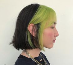 Green Hair With Dark Roots, Green With Black Hair, Light Green Hair, Color Block Hair, Hair Paste, Hair Color Streaks, Split Hair