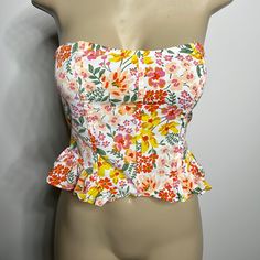 Shein Size 6 Medium Yellow And Orange Floral Lace Up Crop Top Strapless Floral Print Top For Spring, Yellow Strapless Beach Top, Strapless Yellow Beach Top, Yellow Strapless Top For Summer, Fitted Yellow Printed Tops, Strapless Floral Print Tops For Vacation, Strapless Floral Print Tops For Beach, Yellow Strapless Summer Top, Casual Strapless Floral Print Tops