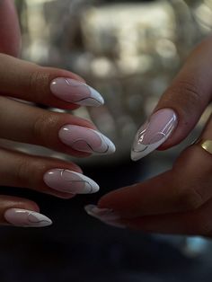 Press On Nails Tips, Nails Butterfly, Nails Tips, Almond Nails Designs, Almond Acrylic Nails, Nails Simple, Oval Nails, Fire Nails, Pretty Acrylic Nails