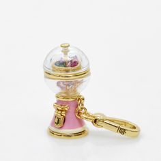 Indulge in nostalgia with our Candy Machine Pendant. A miniature marvel with vibrant colors and vintage charm, it dispenses sweetness and whimsy in equal measure, adorning your ensemble with a touch of playfulness. Collection: Retro Aesthetic Charm Product Type: Pendant, Necklace (with chain) Material: 18k gold plating brass and enamel Dimensions: Height: 31 mm, Width: 13 mm Aesthetic Keyrings, Juicy Charms, Vintage Trinkets, Pretty Jewelry Necklaces, Sweet Jewelry, Juicy Couture Charms, Mini Things, Jewelry Lookbook, Enamel Charms