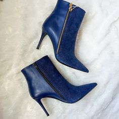 Read Carefully Before Buying Nwt New With Tags Women's Ladies Fashion High Heel Pointy Toe Ankle Boots Brand: Lerre (Luxury Italian Brand) Size: 40eu Fits Smaller, Like 8.5 Us Color: Dark Blue Material: Suede Leather, Regular Leather, Leather Inside Heel Height: ~3.75" Beautiful Quality, Exposed Gold Zipper On Outside, Real Zipper In Black On Inside, Leather Cover Heel, Pointy Toe, Stiletto Heel Made In Italy Retail Price: $399 Few Minor Scratches On Left Boot In The Back, Only Visible Up Close, Elegant Blue Boots For Formal Occasions, Elegant Blue Formal Boots, Chic Blue High Ankle Heeled Boots, Fitted Blue Luxury Boots, Chic Blue Formal Boots, Elegant Blue Heels For Fall, Blue Pointed Toe Boots For Night Out, Blue Pointed Toe Heeled Boots For Formal Occasions, Elegant Blue Boots With Reinforced Heel