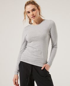 Women's Heather Grey Cool-Stretch Long Sleeve Tee 2X. Super soft organic women's Cool-Stretch Long Sleeve Tee from Wear PACT. Fair Trade Factory. GOTS Certified Organic Cotton Pact Apparel, Capsule Wardrobe Basics, Fitted Long Sleeve, Wardrobe Basics, Long Sleeve Tee, Fair Trade, Capsule Wardrobe, Heather Grey, Long Sleeve Tees