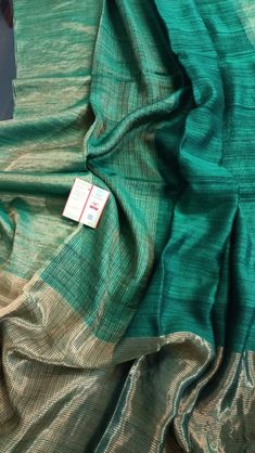 *Exclusive Bengal Handloom* 2ply Resom by Pure Matka, Tested Zari Border With Resom by Noil Blouse Piece *Silk Mark Certified* Export Quality Assured #dfeminineshoppeestore DM for orders!!!!!!!. Dr Neeta sharma -8827366281