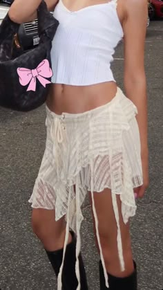 Lace Festival Outfit, Video Game Outfits, Trendy Outfit Inspo, Music Festival Outfits, Coachella Festival, New Energy, Apparel Design, Minimalist Outfit, Festival Outfit