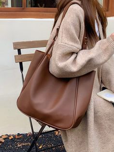 Coffee Brown Elegant Collar  PU Leather Plain Square Bag Embellished   Women Bags Women Tote Bags, Brown Shoulder Bag Outfit, Brown Handbag Outfit, Shopper Bag Outfit, Tote Bag Leather Women, Brown Bag Outfit, Brown Leather Bags, Bags For College, Work Bags For Women