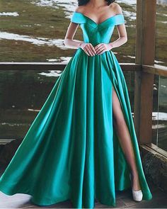 Prom Dresses Leg Split, V Neck Formal Dress, Bridesmaid Dresses Satin, Satin Formal Dress, Sage Green Bridesmaid Dress, V Neck Prom Dresses, Prom Dresses 2019, Leg Split, Green Bridesmaid Dresses