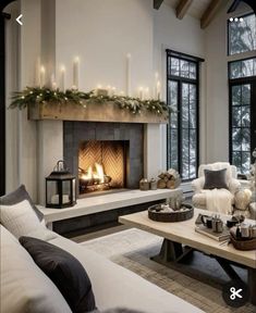 Fireplace Makeover, Transitional Decor, Fireplace Design, Home Design Decor, A Living Room, Christmas Decorating, Dream Home Design