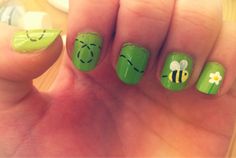 Fun for spring time :) Bumble Bee Nail Art, Bee And Ladybug, Ladybug Nails, Bee Nails, Cute Spring Nails, Nails Today, Disney Nails