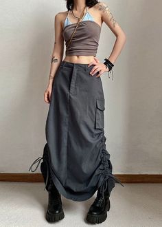 Cargo Skirts, Mode Hip Hop, Maxi Skirts Summer, Outfit References, Cotton Skirts, Skirts Summer, Rock Outfit, Streetwear Mode, Skirt Y2k