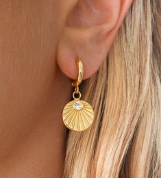 Shell Huggie Hoops Length of Earring: approx. 1 inch Crystal Stone 18K Gold Electroplated Earring post is slightly thick Earring Post, Shell Earrings, Crystal Stone, Jewelry Inspo, Gold Hoops, Flowy Dress, Wow Products, Gold Hoop Earrings, Stone Earrings