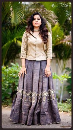 Top For Skirt Indian, Skirt Choli Design, Birthday Outfit Skirt And Top, Lehanga Tops Designs Latest, Ethnic Skirt And Top Indian Weddings, Crop Top And Skirt Indian Weddings, Cotton Skirt And Top, Indian Skirt And Top, Skirt And Crop Top Indian