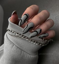 Grey Acrylic Nails, Grey Nail Designs, Edgy Nails, Grunge Nails, Her Nails, Classy Acrylic Nails, Gray Nails, Neutral Nails