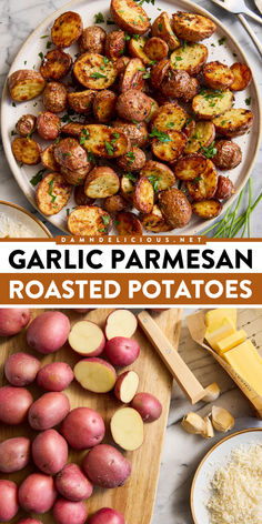 What your Thanksgiving dinner menu needs! It's a roasted potato recipe. Crispy and buttery with loads of flavor, these garlic parmesan potatoes are also an easy Christmas side dish everyone will love! Dinner Sides Recipes, Garlic Parmesan Roasted Potatoes, Potato Side Dishes Easy, Delicious Potatoes, Garlic Parmesan Potatoes, Best Potato Recipes, Parmesan Roasted Potatoes, Garlic Roasted Potatoes, Thanksgiving Dinner Menu