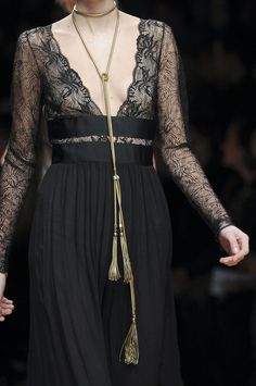 black lace gown + gold tassel necklace Detail Couture, Beautiful Gowns, Fashion Details, Couture Fashion, Passion For Fashion, Black Lace, Evening Gowns, Black Fashion, High Fashion