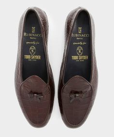 Exclusive Todd Snyder + Rubinacci Belgian Loafer in Brown Leather Todd Snyder, Old Shoes, Loafers Style, Tory Burch Flats, Suit Accessories, Luxury Gifts, Formal Shoes, Printed Leather, Top 100