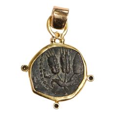 This is part of Chairish’s Fine Jewelry assortment.  An Authentic Roman Bronze Widow's Mite Coin, Judaea, Herodians Agrippa I (37-44 AD) Prutah, Jerusalem Mint, set in a custom 22k gold bezel with 22kt gold bail. The obverse, or front, side of this coin features 3 ears of grain. On the reverse side Umbrella. The coin side with the 3 ears of grain is the side prominently displayed in this pendant. Ancient Jews, Widows Mite, Heart Necklace Tiffany, Chanel Flower, Ancient Coin Jewelry, Vintage Beads Necklace, Peridot Necklace, Heart Necklace Diamond, Gold Cross Necklace