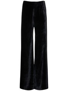 Side zip closure. Model is wearing a size38 Velvet Wide Leg Pants, Black Velvet Leggings, Satin Trousers, Velvet Leggings, Pitch Perfect, Shearling Jacket, Straight Pants, Swimwear Tops, Leg Pants