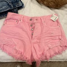 Super Cute Pink Nwt Denim Shorts Pink High Rise Jeans With Frayed Hem, Pink Jeans Shorts With Pockets, Pink Short Jeans With Pockets, Pink Short Jeans For Spring, Spring Pink Short Jeans, Pink Cutoff Jeans With Frayed Hem, Pink Cutoff Denim Jeans, Pink Denim Shorts, Free People Shorts