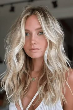 Heavy Bright Blonde Highlights, Bright Blonde Hair With Dimension, Blond Bob, Blonde Foils, Blonde Hair Goals, Blonde Hair Colors, Perfect Blonde Hair, Medium Blonde Hair, Blonde Hair Transformations