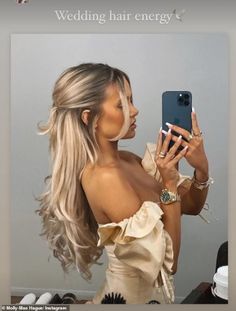 Wedding Guest Hairdo, Gala Dress, Formal Hair, Haircut Styles, Prom Hairstyles For Long Hair, Blonde Hair Looks