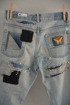 "Ready to send:Size-30 Unique vintage jeans One of a kind.. Hand made embroidery and unique patches. ---Or---- Made to order, in any size, within 2 working days . If you need different size, please send me a message and I will make you a special and unique design within 2 working days. They are all different! No one will have the same one as you have! Hand painted, one of kind jeans. You pick your size, model (slime- boyfriend- high waist- low waist) and primer color and you will get your singul Redone Jeans, Vintage Boyfriend Jeans, Hipster Jeans, Recycle Jeans, High Waist Denim, Painted Denim, Patched Jeans, High Waisted Shorts Denim, Vintage Shorts