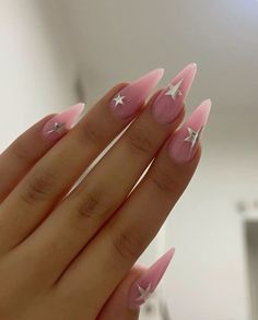 Star Stiletto Nails, French Tip And Star Nails, Pink Pony Club Nails, Nail Star Designs, Pink Nails With Stars, Nails Stars Design, Nails Pink And Silver, Pink Star Nails, Diy Gel Manicure