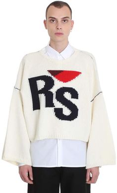 Raf Simons Knitwear In White Wool Knit Street Style, Knitted Street Style, Style Cropped Sweater, Paisley Sweater, Studio Photography Fashion, Houndstooth Sweater, Velvet Hoodie, Oversize Sleeves, Bow Sweater