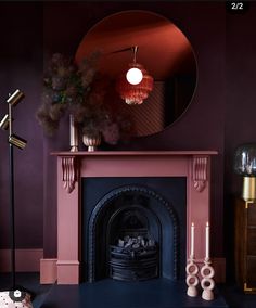 Vintage Glam Decor, Rounded Wall, Red Room Decor, Flat Design Ideas, Electric Colors, Paint Fireplace, Colored Ceiling, Maximalist Decor