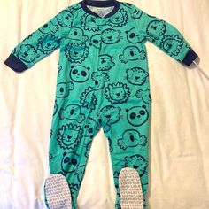 Brand New Carters Baby Pajamas With Tags Reborn Clothes, Pajama Onesie, Footed Pajamas, Baby Pajamas, Carters Baby, Kids Pajamas, Onesies, Kids Shop, Pajamas