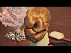 Причёски на основе обёрнутых хвостов - 2 - YouTube Hairstyle For, Tutorial Hairstyles, Hair 101, Hairstyle Tutorial, Braided Bun, Hairstyles Braids, Naha, Good Hair Day, Bride Hairstyles