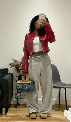 Simple Fall Outfits Black Women, Chill College Outfits Black Women, Lazy Outfits Black Women, Outfit Ideas Fall Aesthetic, Autumn Fits 2024, Chill Fall Outfits Black Women, Chill Winter Outfit Black Women, Chill Outfit Aesthetic, Fall Attire For Black Women