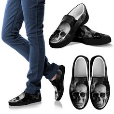 Smoked Skull Slip Ons - American Legend Rider Skull Slides, Skull Flip Flops, Female Biker, Casual Cotton T-shirt With Skull Print, Biker T-shirt With Skull Print In Cotton, American Legend, Birkenstock Gizeh, Soft Textiles, Skull Print