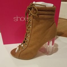 Classic Lace-Up Block Heel Bootie With Hexagon Eyelets, Padded Collar, And Lucite Heel. Material: Faux-Suede Color: Camel Outside Heel Height: 4" Closure: Side Zip Closure Lucite Heels, Lace Up Block Heel, Lace Up Booties, Shoe Dazzle, Bootie, Faux Suede, Side Zip, Block Heels, Bootie Boots