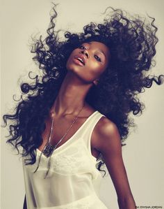 <3 Big Curly Afro, Curly Afro Hair, Model Behavior, Hair Afro, Black Pearls, Curly Afro, Afro Hair, Natural Hair Inspiration