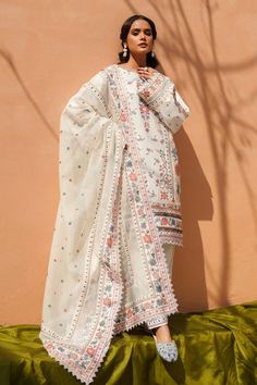 Multi Floral Embroidered Pakistani Kameez Salwar Suit With Dupatta Pakistani Kameez, Suit With Dupatta, Desi Fits, Desi Outfits, Salwar Kamiz, Pakistani Fancy Dresses, Pakistani Dresses Casual, Desi Fashion Casual, Indian Dresses Traditional