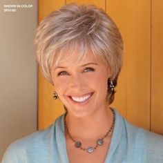 Trendy Bob, Short Sassy Haircuts, Short Silver Hair, Short Sassy Hair, Short Grey Hair, Short Hairstyles For Thick Hair, Edgy Short Hair, Short Layered Haircuts