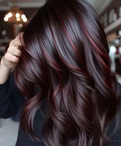 Dark Hair Colors For Fall Deep Purple, Violet Highlights On Dark Hair, Dark Brown With Red Undertones, Dark Hair With Red Undertones, Hair With Red Undertones, Dark Hair With Red Highlights, Mahogany Balayage, Mocha Hair, Rambut Brunette