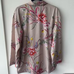 Nwt H&M Floral Blazer Lightweight Size S H&m Pink Blouse For Summer, H&m Spring Pink Blouse, Spring Pink H&m Blouse, Casual Pink H&m Blouse, H&m Floral Print Tops For Fall, Multicolor Blouse For Spring Loungewear, Pink Floral Print Top For Loungewear, H&m Long Sleeve Floral Print Tops, H&m Multicolor Tops For Spring