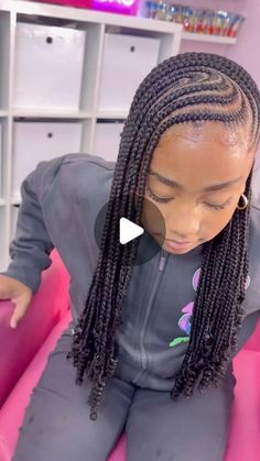 ✨ Precious kids ✨ on Instagram: "Xelayna ☺️💕. Lemonade/side braids X knotless ! 😍 she’s ready for Paris 🤩✈️  • • • • • • • @preciiouskids" Hairstyle Little Black Girls Braids, Noteless Braids Black Kids, Lemonade Braids With Knotless Kids, Lemonade With Knotless, Lemonade And Knotless Braids, Kid Boho Knotless Braids, Kids Cornrows Natural Hair, Easy Braiding Styles For Kids Black Hair, Kids Half Up Half Down Braids