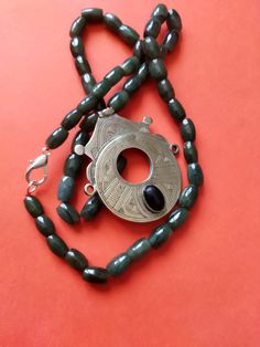 62cm Tuareg long necklace in glass beads and metal pendant. Small deformations... Tuareg Jewelry, Metal Pendant, Long Necklace, Pendant Necklaces, Jewelry Necklace Pendant, Beaded Jewelry, Glass Beads, Jewelry Necklaces, Necklaces