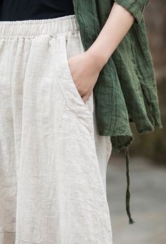 Ramie Sand Stir-Fry Old Hanging Loose Lantern Pants Lantern Pants, Loose Linen Pants, Chinese Shoes, European Shoes, Wide Leg Linen Pants, Buy Shoes, Linen Pants, Stir Fry, Winter Wardrobe