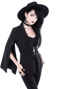 Corp Goth, Dark Beauty Fashion, Gothic Jackets, Witch Fashion, Goth Beauty, Bettie Page, Gothic Beauty, Gothic Punk