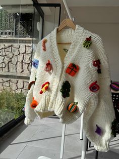 A unique Christmas gift or a colorful design that will make you feel great on Christmas.Don't miss out on the gorgeous unique Christmas knitted design we produced in limited quantities for Christmas. Come on, hang your wishes on your cardigan🫶 Christmas Cardigan, Unique Christmas Gifts, Christmas Knitting, Unique Christmas, Jumpers And Cardigans, Knitting Designs, Cardigans For Women, Knit Cardigan, Sweaters & Cardigans