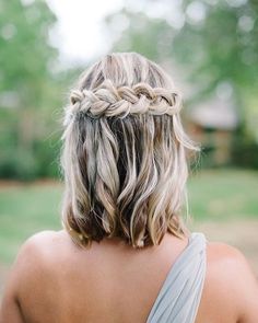 Unique Wedding Hairstyles, Bridesmaids Hair, Simple Wedding Hairstyles, Wedding Guest Hairstyles, Fishtail Braid, Short Braids, Short Wedding Hair, Penteado Cabelo Curto