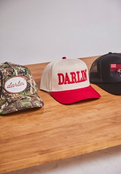 DARLIN'™ Snapback Cream/Red – DARLIN' Swimwear Trendy Baseball Hats, Red Hat Outfit, Womens Hats, Retro Hats, Types Of Hats, Scary Mommy, Vintage Trucker Hats, Hat Ideas, Red Hat